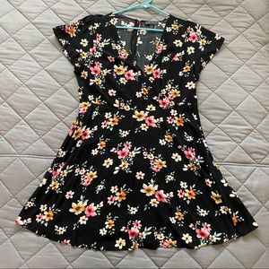 🌻Floral Wrap Dress